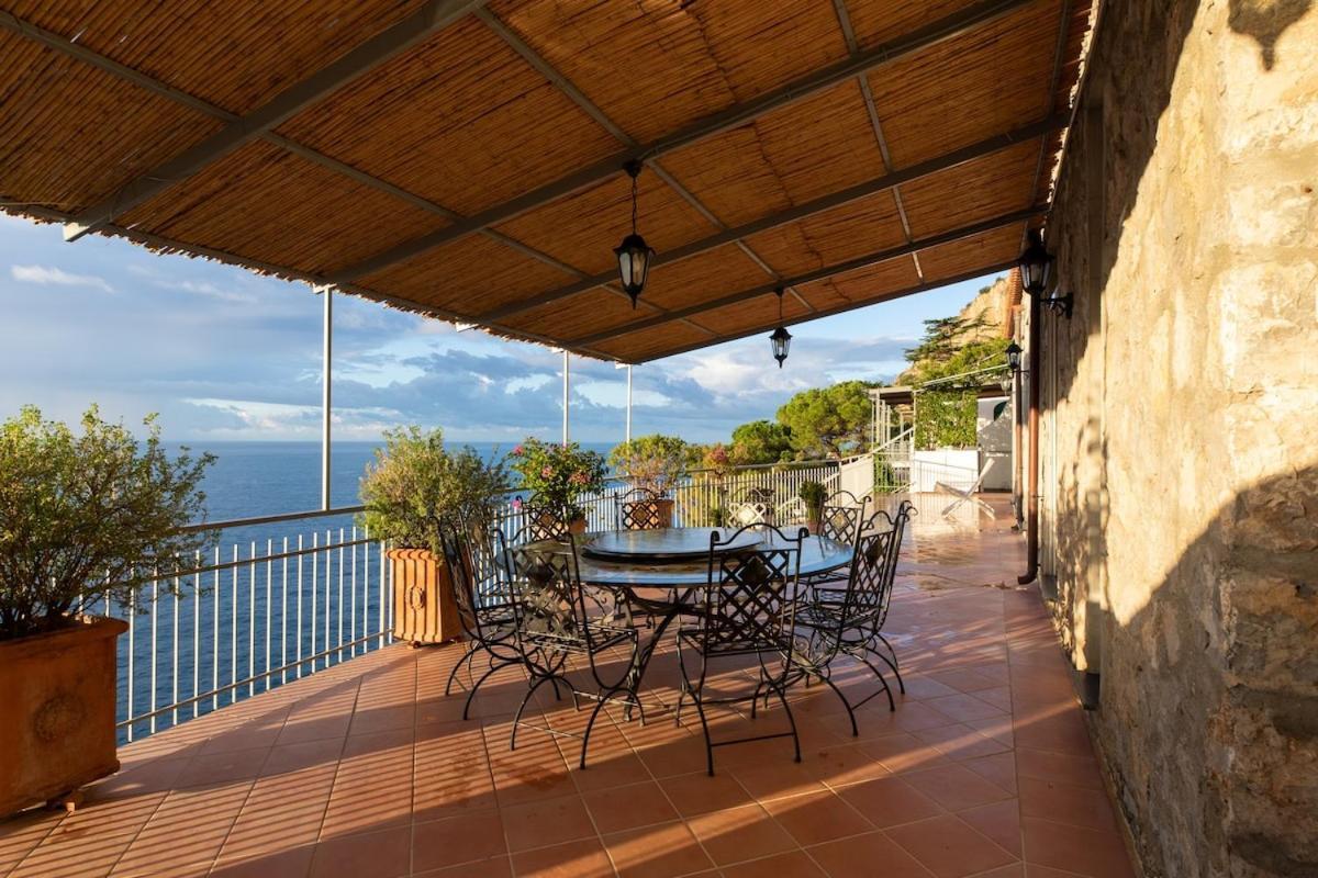 Villa Elizabeth Conca dei Marini Luaran gambar